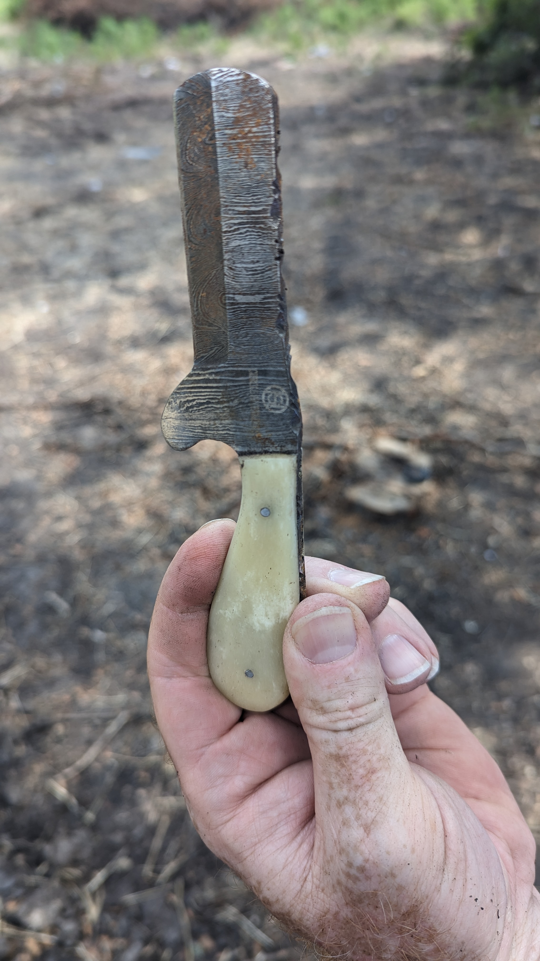 Knife
